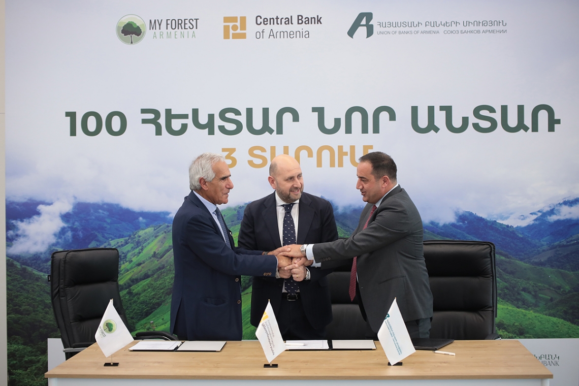 Եռակողմ հուշագիր՝ ուղղված 100 հա նոր անտառ հիմնելուն 