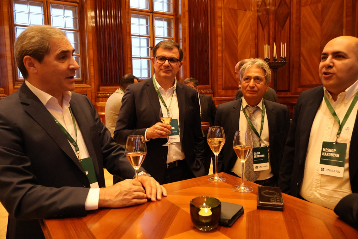 Վիեննայում քննարկվեցին Հայաստանի բանկային համակարգի զարգացման նոր հորիզոնները Վիեննայում քննարկվեցին Հայաստանի բանկային համակարգի զարգացման նոր հորիզոնները